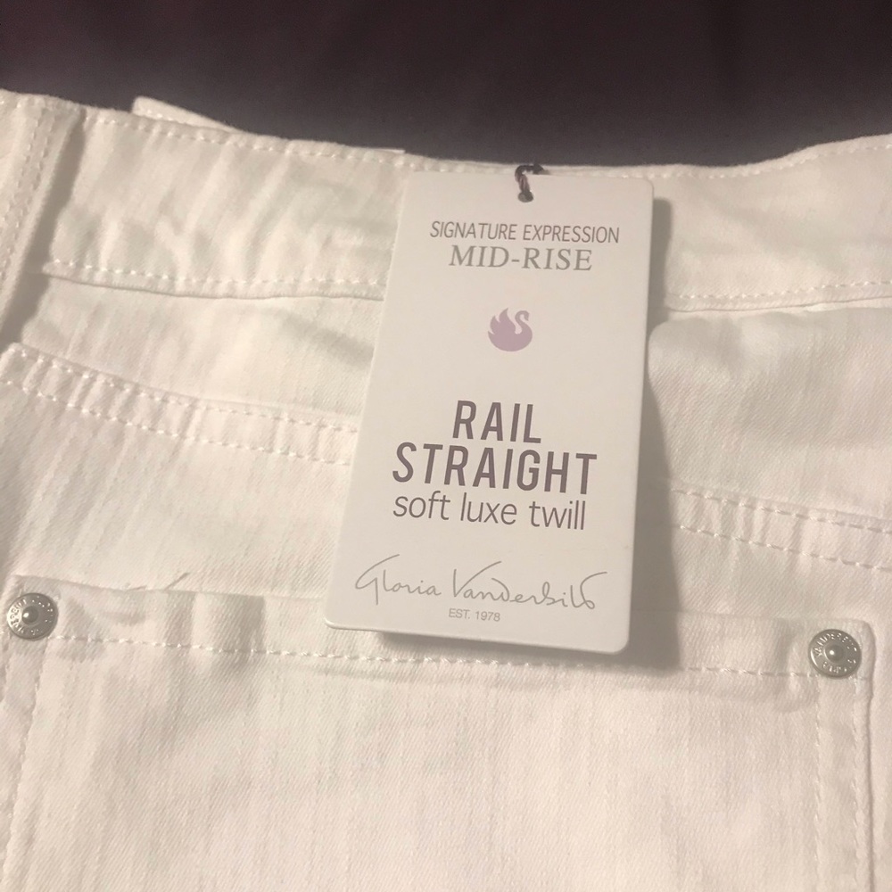 White denim jeans